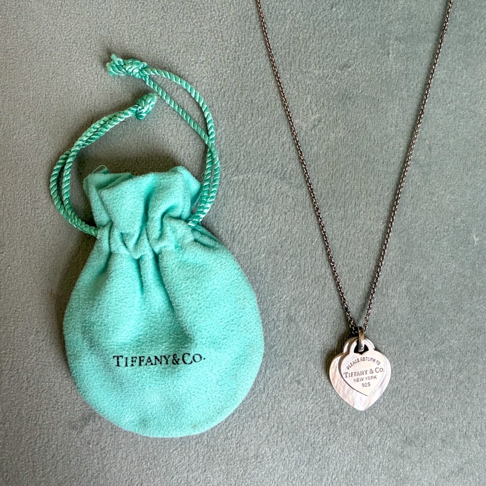 Tiffany & Co. Return to Tiffany Double Heart Mother of Pearl Necklace 925